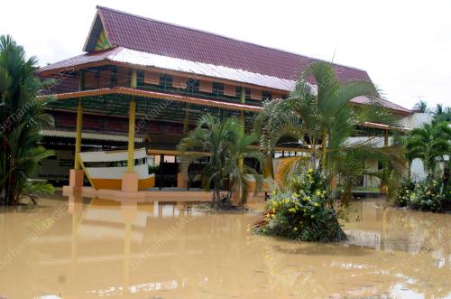 BERPINDAH KE TEMPAT SELAMAT