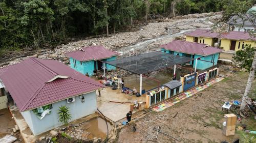BANJIR KILAT YAN
