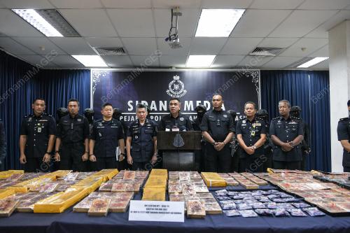 DCP MAT ZANI @ MOHD SALAHUDDIN CHE ALI