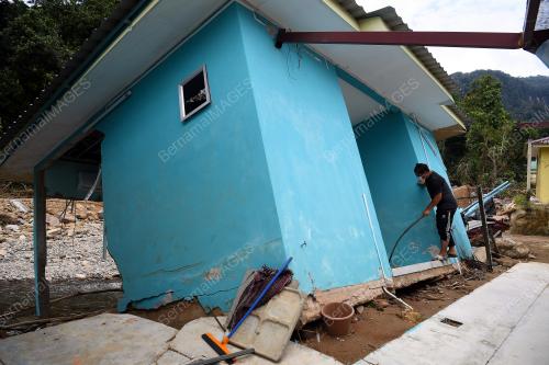 BANJIR KILAT DI YAN