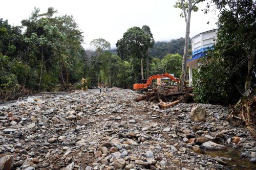 BANJIR KILAT DI YAN