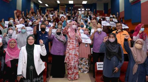DATUK SERI RINA MOHD HARUN