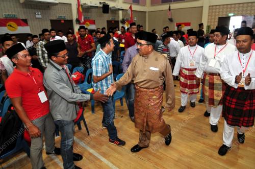 KD37_12082016_JOHARI_UMNO