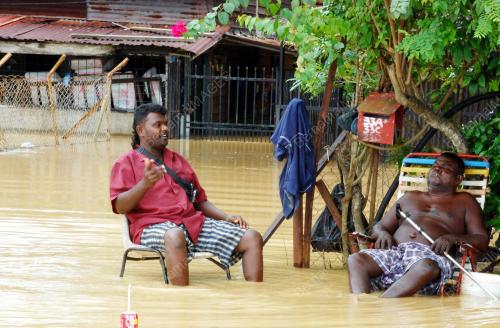 RAI DEEPAVALI DALAM SUASANA BANJIR