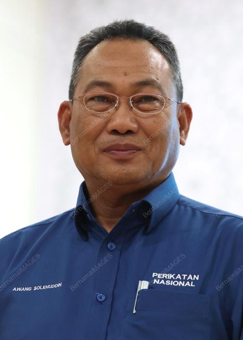 DATUK AWANG HASHIM