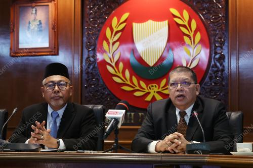 TAN SRI JOHARI ABDUL