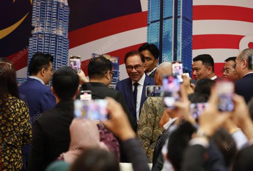 DATUK SERI ANWAR IBRAHIM