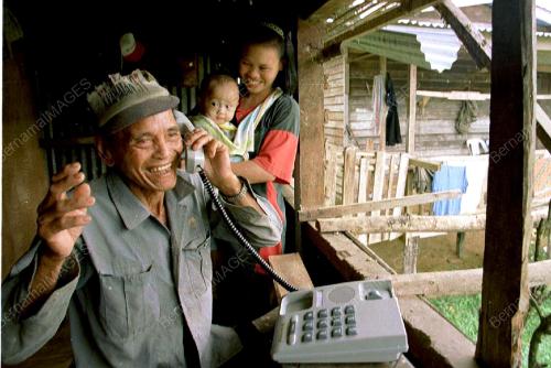 KK01-210200_PETANI_TELEFON_07012016