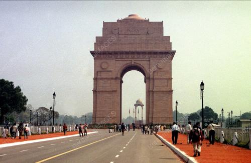 KL00-00_02_2001_INDIA_GATE_19012016