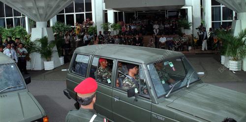 KL00-16_08_2000_DEMO-MINDEF_12012016