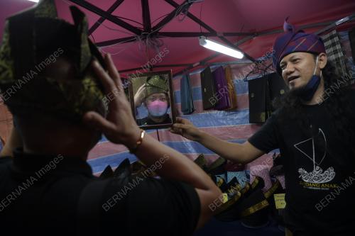PERSIAPAN AIDILFITRI