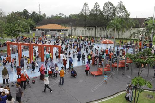 TAMAN TASIK TITIWANGSA WAJAH BAHARU