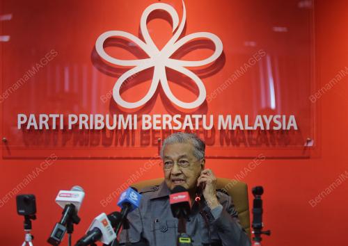 TUN DR MAHATHIR MOHAMAD