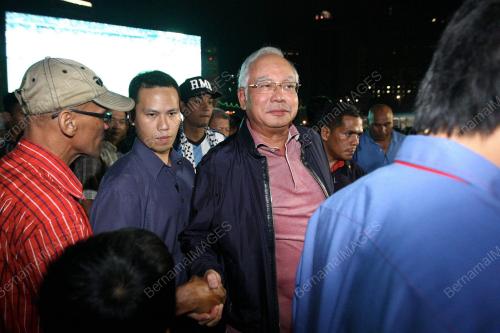 KL00B_14072014_PM_BOLA