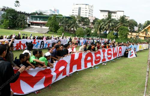 KL00_01012011_MAHASISWA