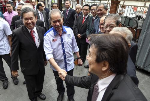 DATUK SERI DR WAN JUNAIDI TUANKU JAAFAR