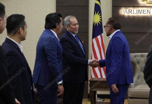 DATUK SERI ANWAR IBRAHIM