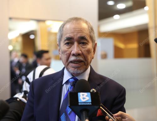 TAN SRI DR WAN JUNAIDI TUANKU JAAFAR