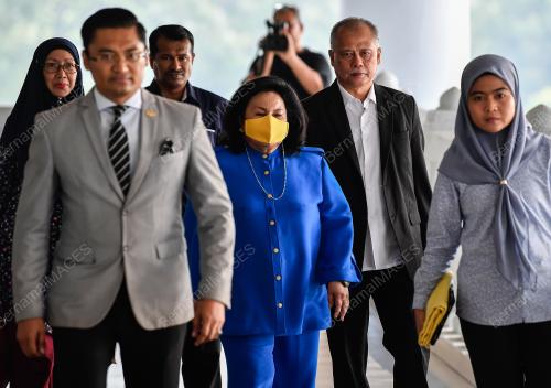 DATIN SERI ROSMAH MANSOR