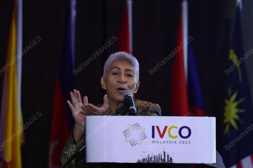 TAN SRI DR MAZLAN OTHMAN