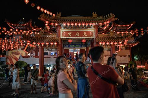 MALAM TAHUN BAHARU CINA 2025