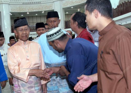 TUANKU ABDUL HALIM MU'ADZAM SHAH