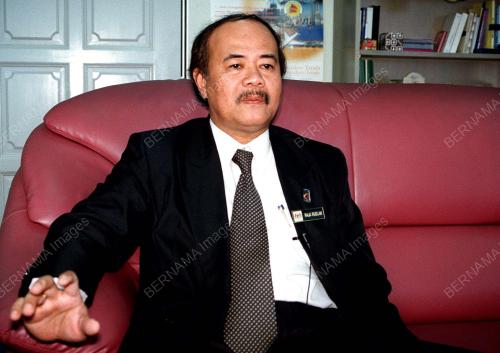 KL01-01_07_2000_KP_BELIA_30062000