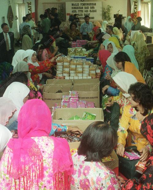 KL01-12_12_2000_BAKAT_KUIH_RAYA_15012016