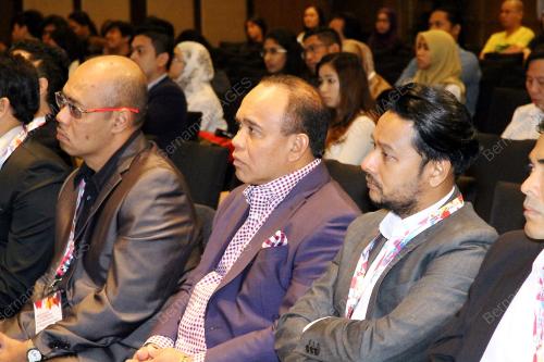 KL017_17914_KL_CONVERGE_17092014