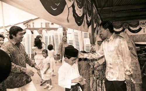 KL01_010190_RUMAH_TERBUKA
