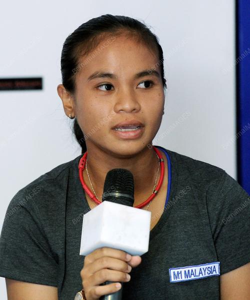 KL01_01032015_TENNIS_BMW