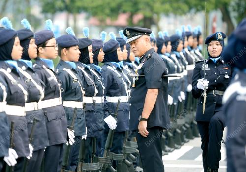 KL01_01042014_KADET_POLIS