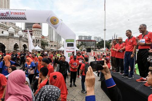 KL01_01052019_LARIAN_BN201904308496