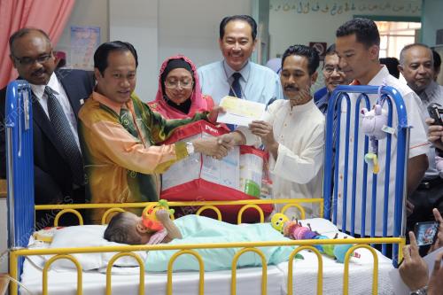 KL01_01082012_KEMBAR