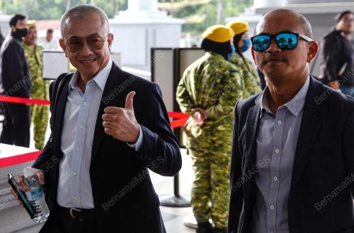 DATUK ROZMAN ISLI