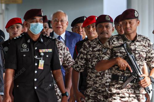 DATUK SERI NAJIB TUN RAZAK