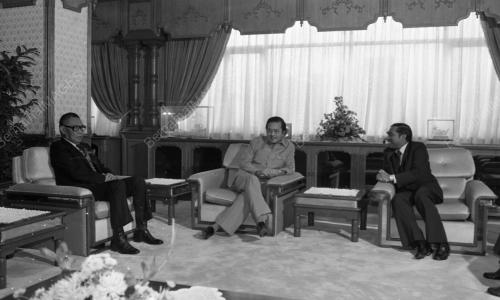 KL01_02032015_MENTERI_LUAR
