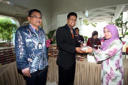 KL01_02052013_MAKANAN