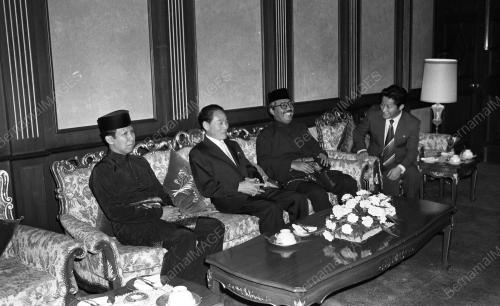 KL01_02072015_AGONG