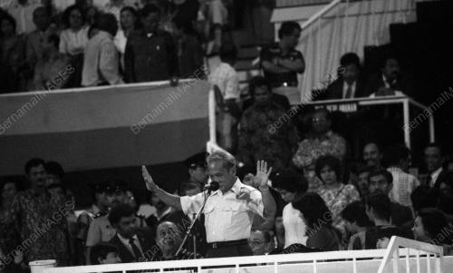 KL01_02072015_PIALA_AKHIR