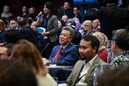 DATUK SERI WONG CHUN WAI