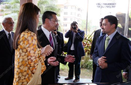 PENGIRAN MUDA AL-MUHTADEE BILLAH