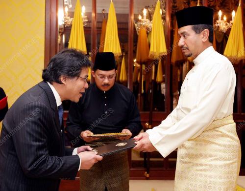 TUANKU MIZAN ZAINAL ABIDIN