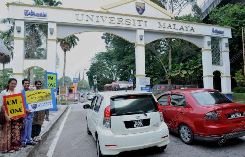 KL01_02092012_MAHASISWA_UM