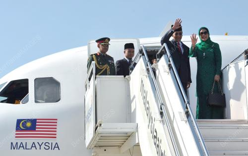KL01_02092013_AGONG