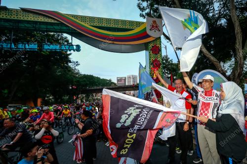 KL01_02092018_KESIHATAN_BN201808306948