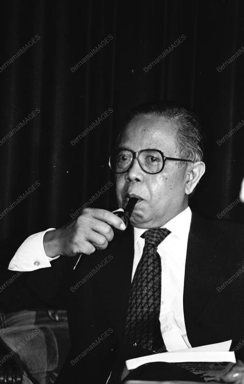 KL01_02102015_SALLEH_ABAS
