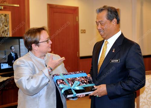 KL01_03102012_TPM