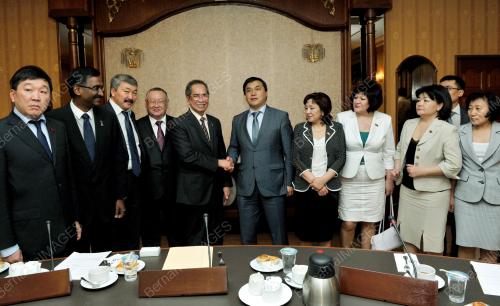 KL01_04022013_JUNAIDI_KYRGYZ