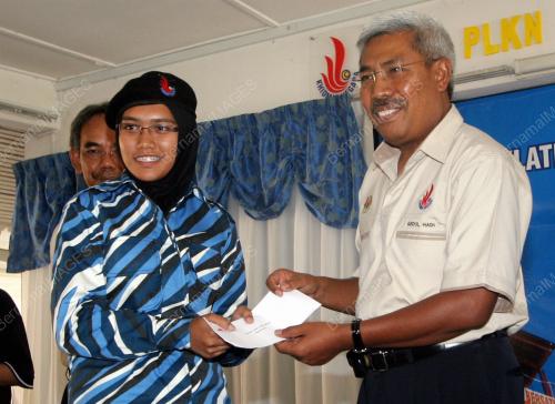 ABDUL HADI AWANG KECHIL